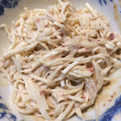 ツナの旨味と梅干しの酸味が、合いますね〜♪
他の方が海苔をトッピングしてるのを見て、次は真似してみようと思いました♪
美味しかったです♪
レシピ、ありがとう〜♡